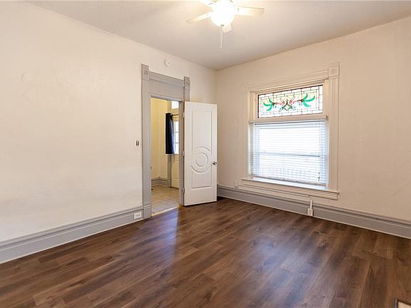 5th image of 715 Wabash Ave