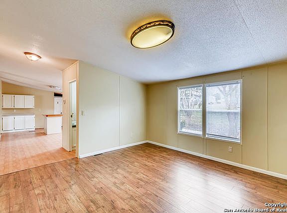 5th image of 13723 Owl Tree St