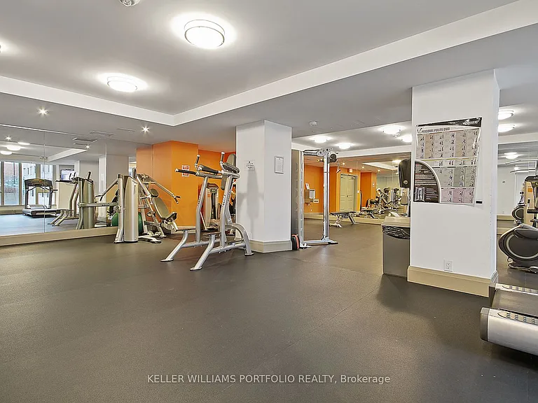 35 Bastion St #1120 — Photo 27