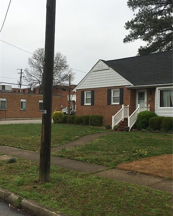 2nd image of 4820 Fitzhugh Ave