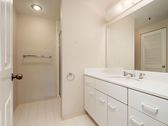 3rd image of 1 Baldwin Ave APT 311
