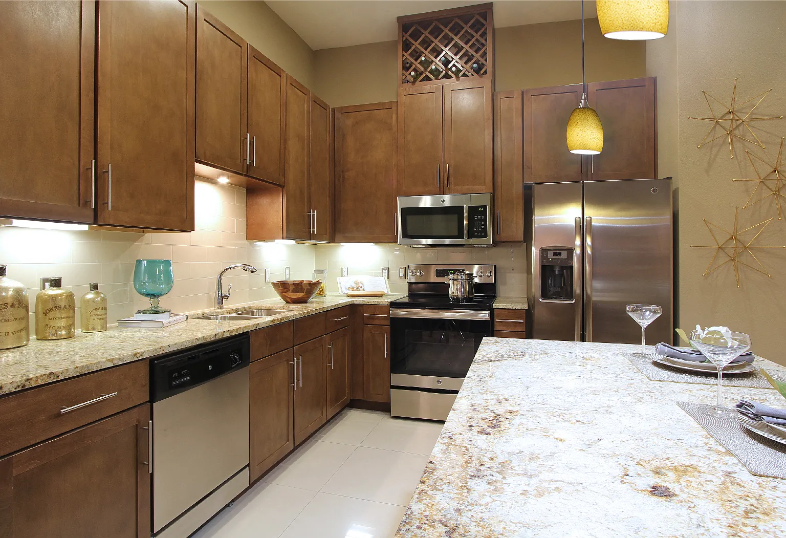 Tuscany Walk Apartments — Photo 1