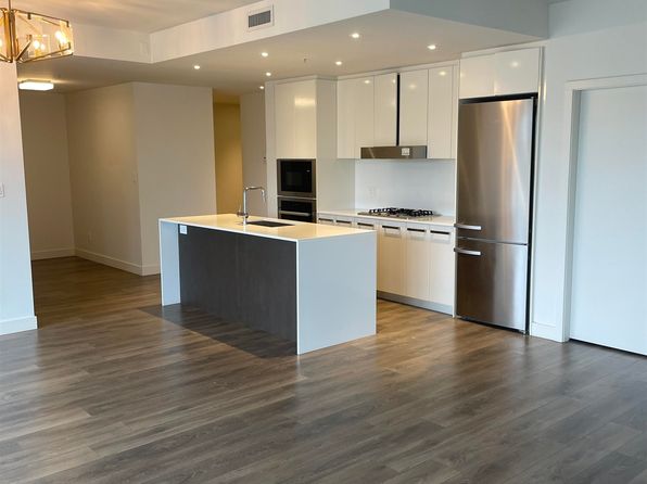 2 bedroom rental in Vancouver — photo 2