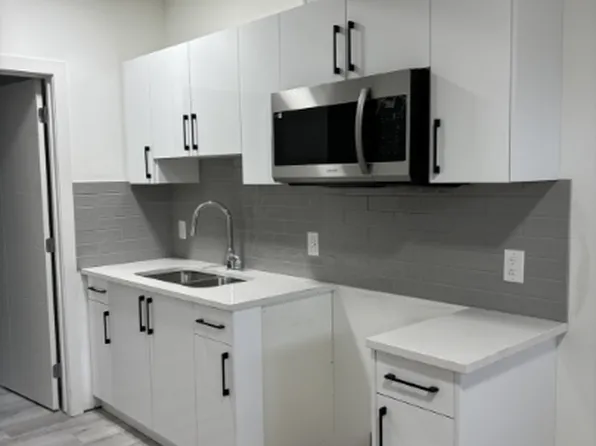 10302 129th Ave NW Basement B, Edmonton, AB T5E 0K8