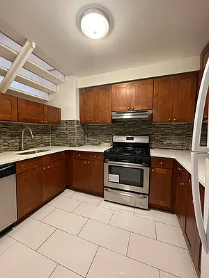 Rented by Voro NYC | media 19