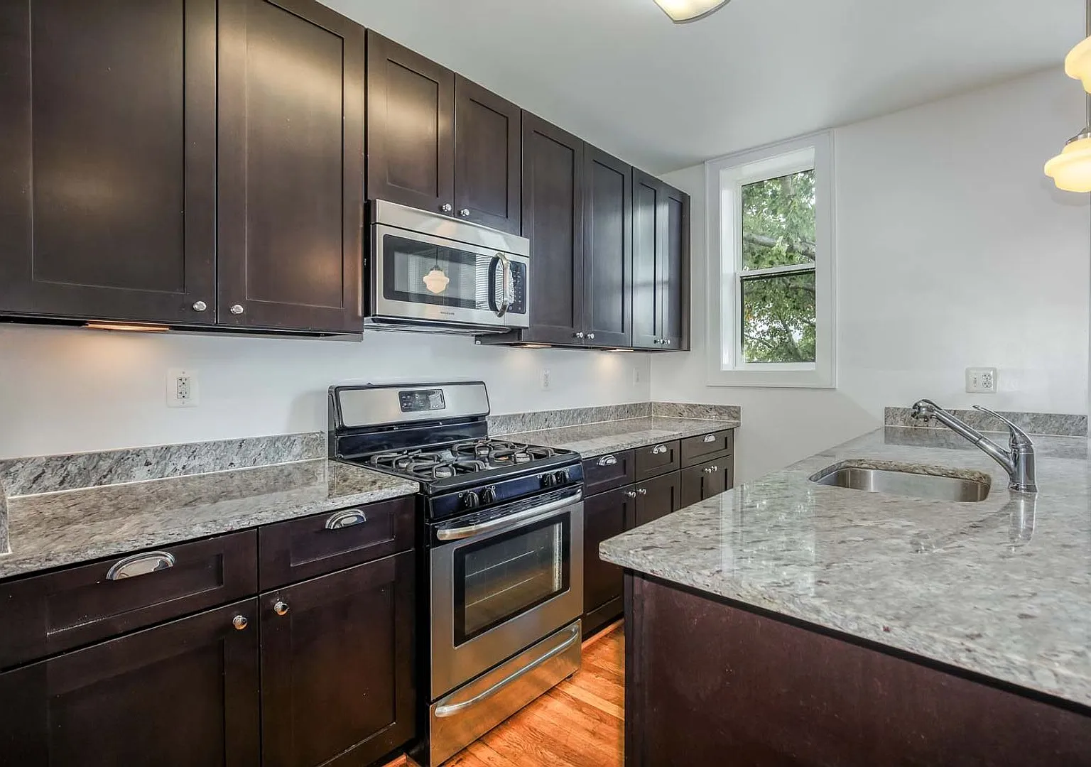 Carraway - 1575 Spring Pl NW — Photo 4
