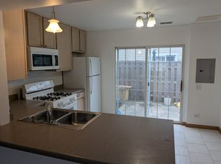 657 W Liberty St UNIT C, Wauconda, IL 60084