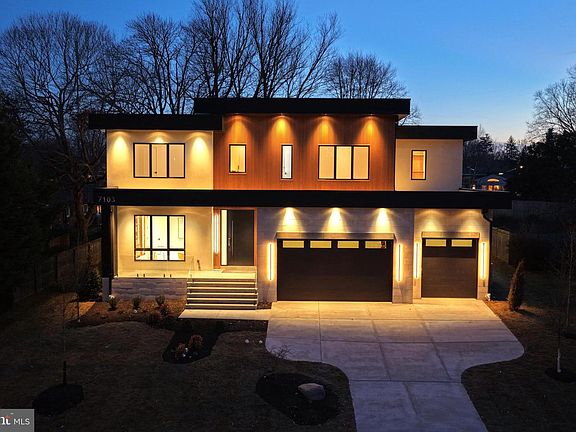 3rd image of 7103 Westbury Rd