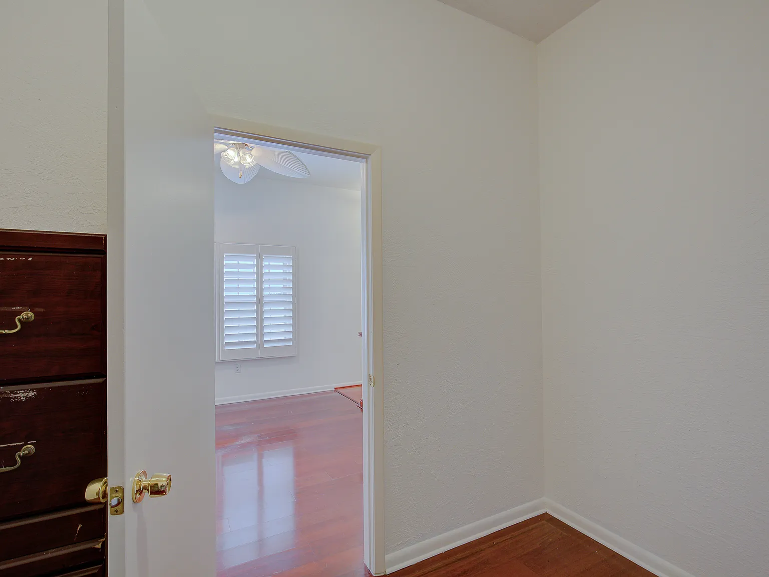4 bed, 3347 sqft, $4,300 — Photo 1