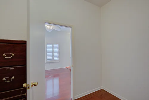 31 Freshwater Dr Photo 1
