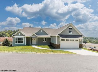 109 Lockwood Dr, Morgantown, WV 26508