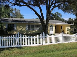 941 Greer Dr, Sarasota, FL 34237