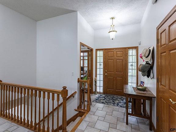 5th image of 19217 Spyglass Ct