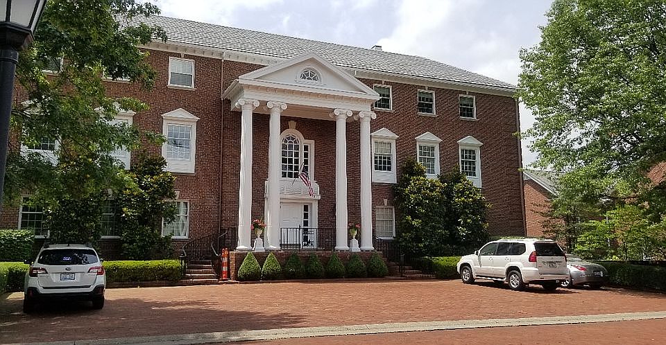 1st image of 2957 Four Pines Dr APT 4
