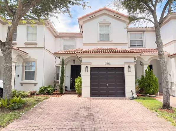 7940 NW 108th Pl, Doral, FL 33178