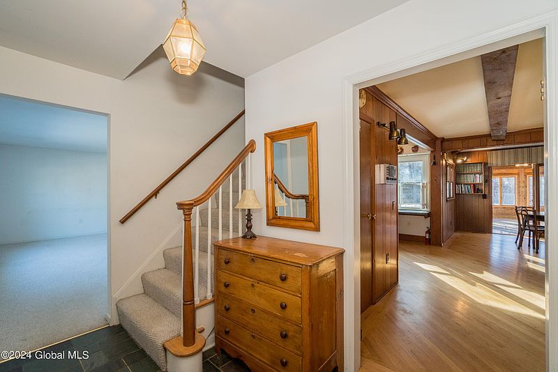 3rd image of 15 Underwood Drive