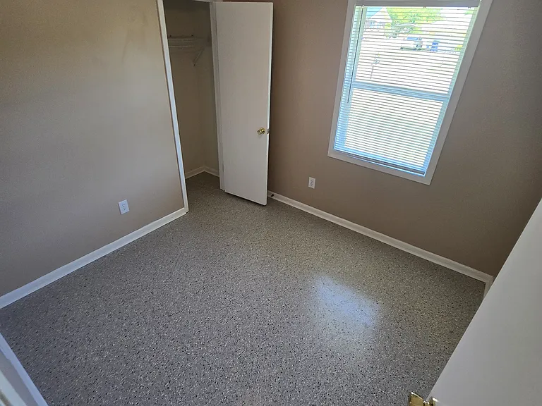 52 Caprice Ct — Photo 8