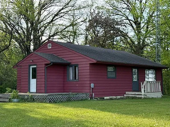 10583 340th Ave SE, Oklee, MN 56742