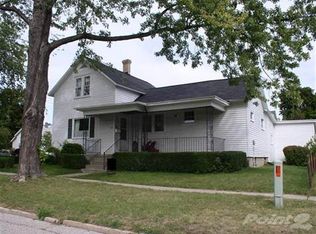 288 4th St, Manistee, MI 49660