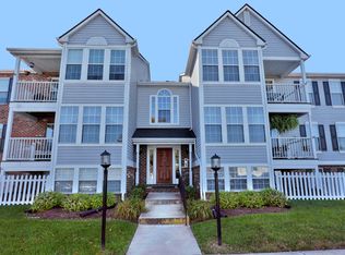 10216 Wolfe Manor Ct UNIT 206, Glen Allen, VA 23060