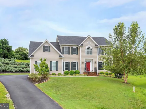 83 Blue Ridge Ter, Zion Crossroads, VA 22942
