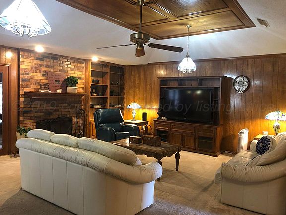 3rd image of 127 Walnut Dr