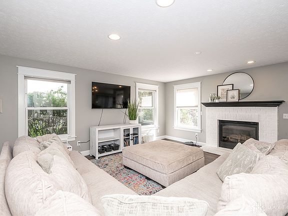 5th image of 6333 Redmont Ct