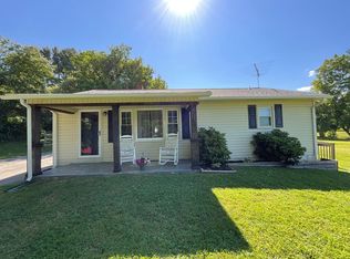70 Amber Dr, Galax, VA 24333