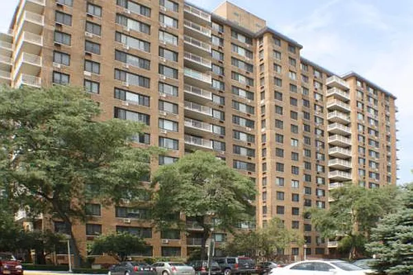 Sold by Fillmore | media 4