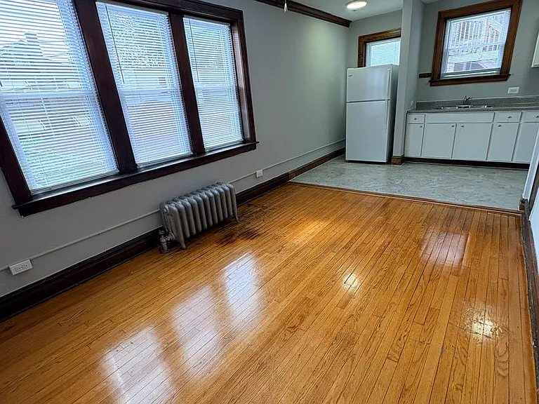 1903 Euclid Ave — Photo 1