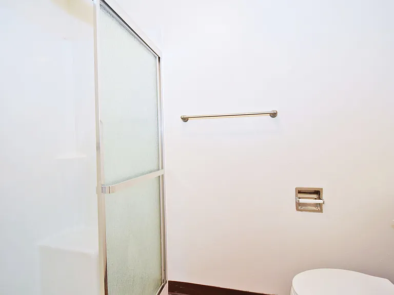 Timberwood Apartments — Photo 17