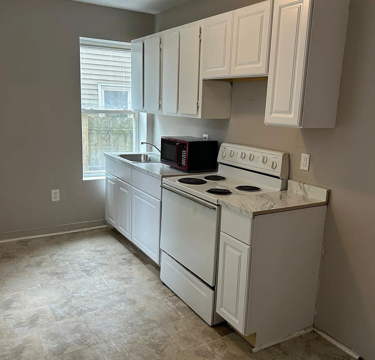 258 Mill St — Photo 1