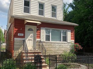 2111 48th St, Astoria, NY 11105