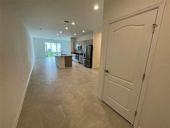 3rd image of 8676 Canyon Creek Trl
