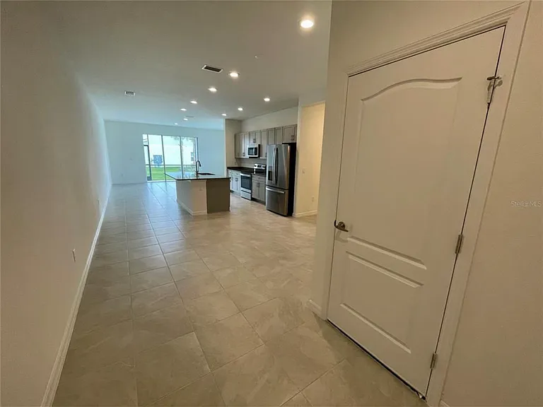 8676 Canyon Creek Trl — Photo 3