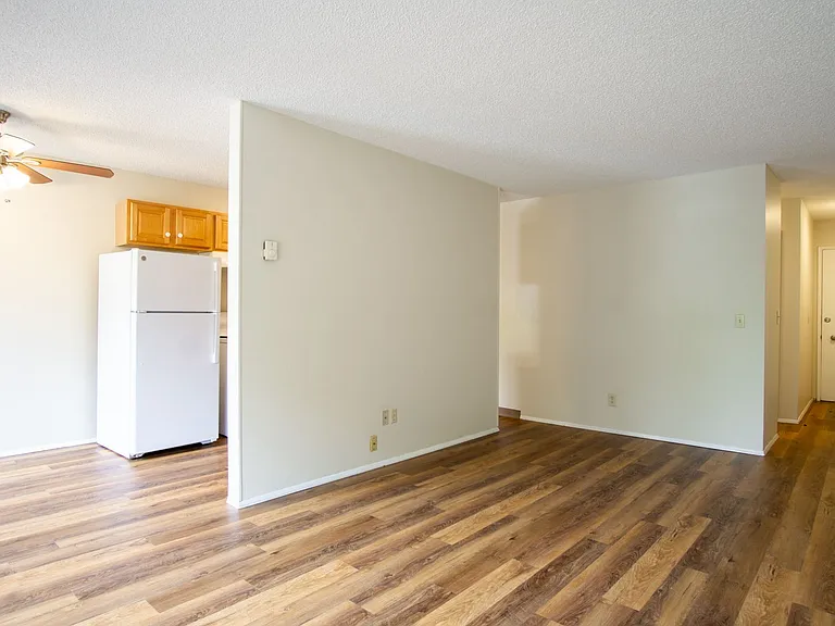 4030 SE Gladstone St #3 — Photo 3