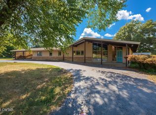 1902 S College St, Trenton, TN 38382