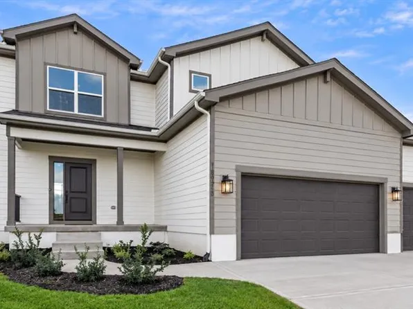 18925 W 193rd Ter, Spring Hill, KS 66083