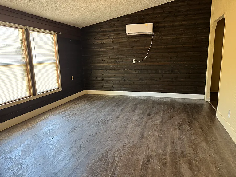3503 Creekside Dr — Photo 10