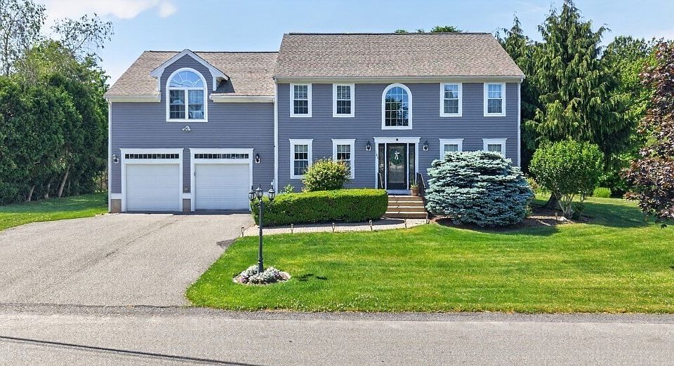 1st image of 185 Rosewood Rd
