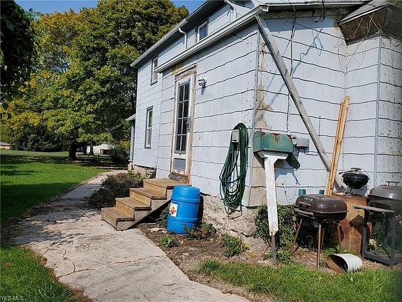 2nd image of 314 Division St