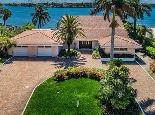 1981 E Vina Del Mar Blvd, Saint Pete Beach, FL 33706