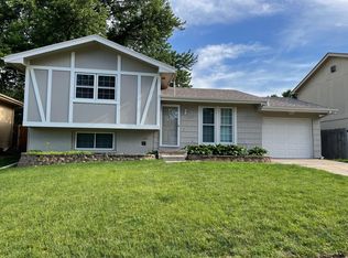 13017 Emiline St, Omaha, NE 68138