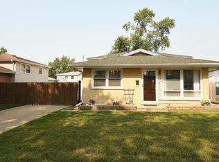 15104 Raday Dr, Midlothian, IL 60445