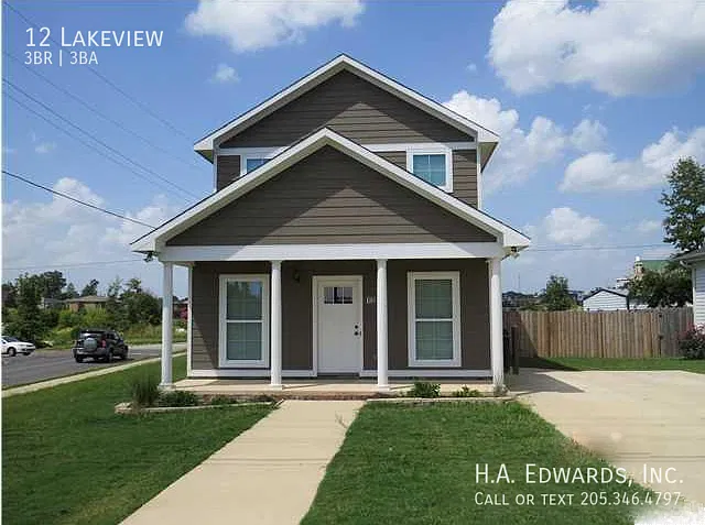 12 Lakeview