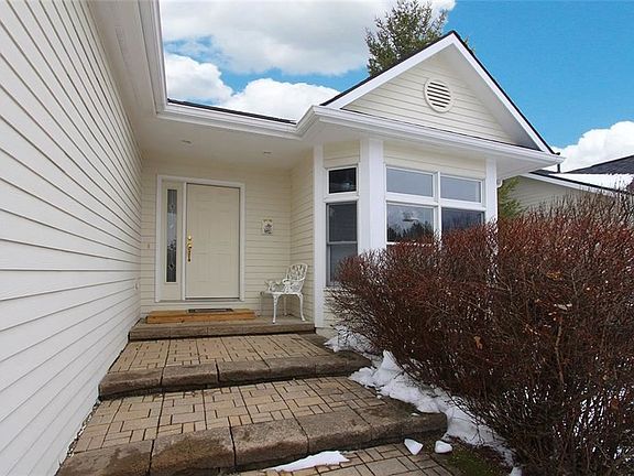 2nd image of 5164 Pointe East Dr
