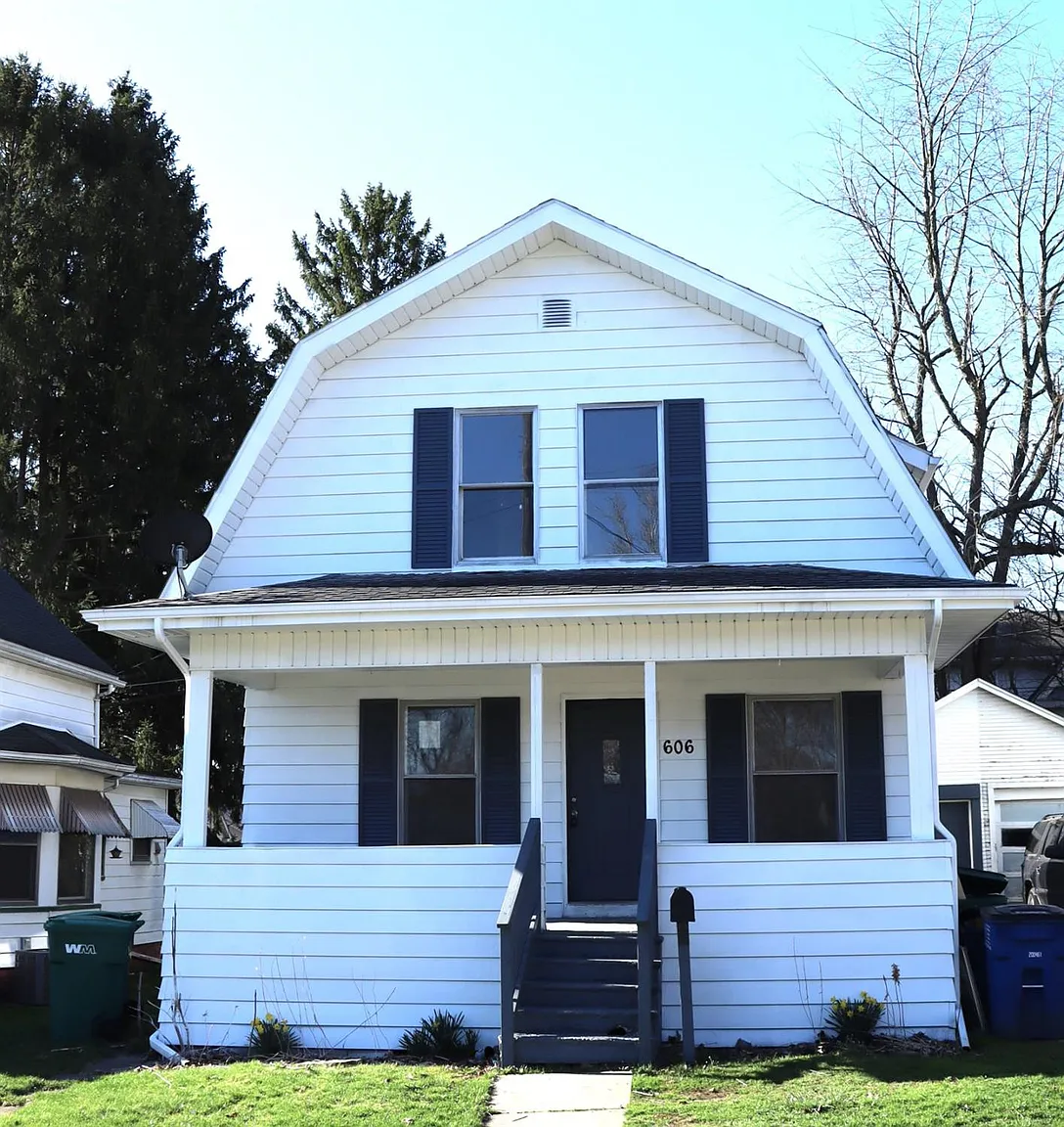 606 E Jefferson Ave photo 1