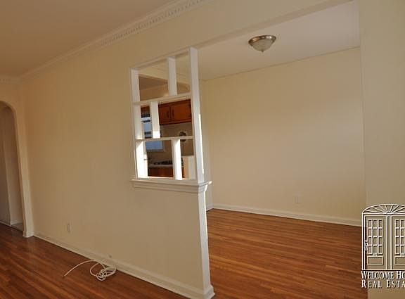 3rd image of 2823 45th St #1