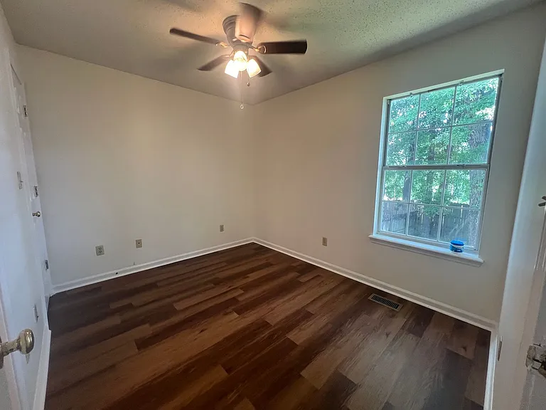 1023 Yellowhammer Ln — Photo 15