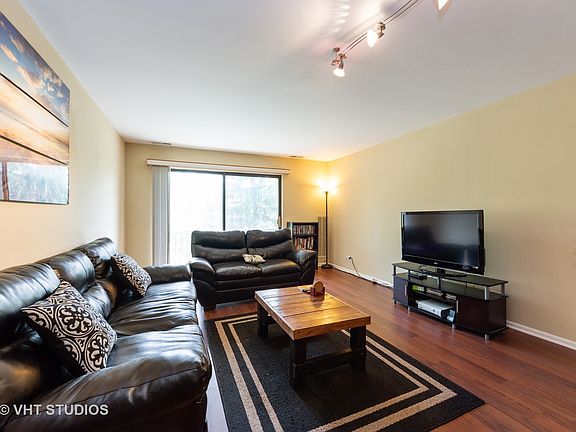 2nd image of 263 S Clubhouse Dr Unit 219